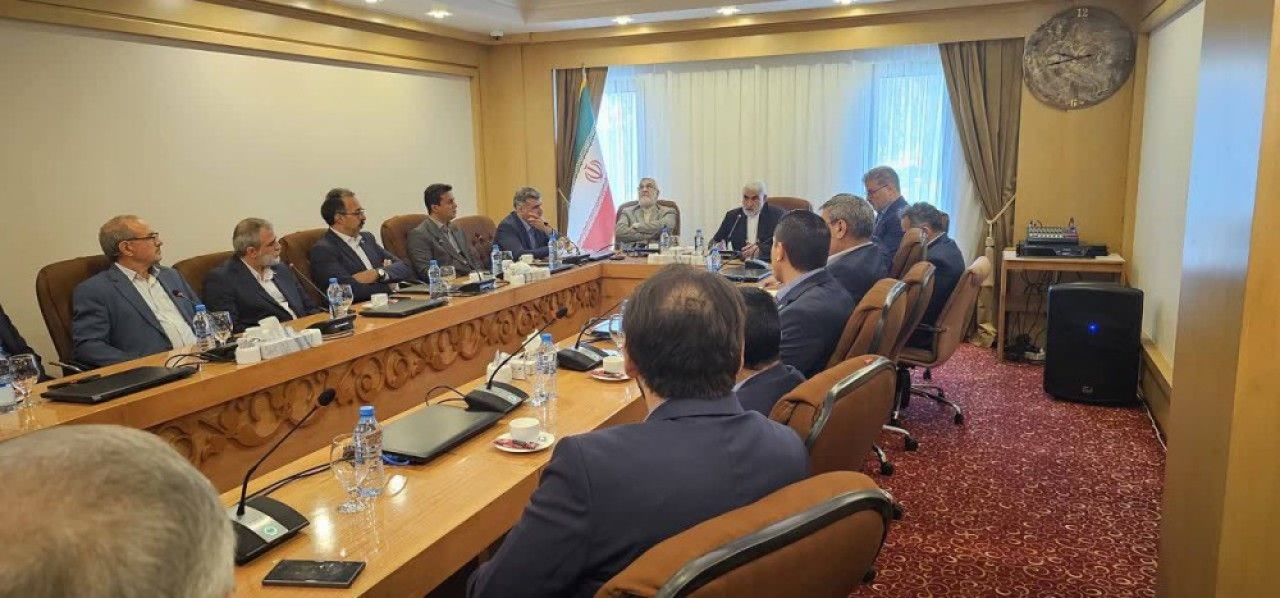 در مدیریت بحران، ایمان، ایستادگی و اخلاق راهبرد ماست در مدیریت بحران، ایمان، ایستادگی و اخلاق راهبرد ماست